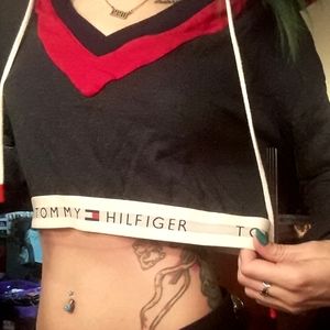 Tommy Hilfiger Crop Sweater